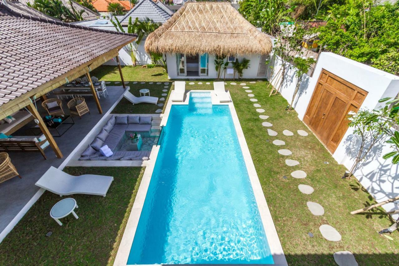 Villa Opaline Seminyak Esterno foto