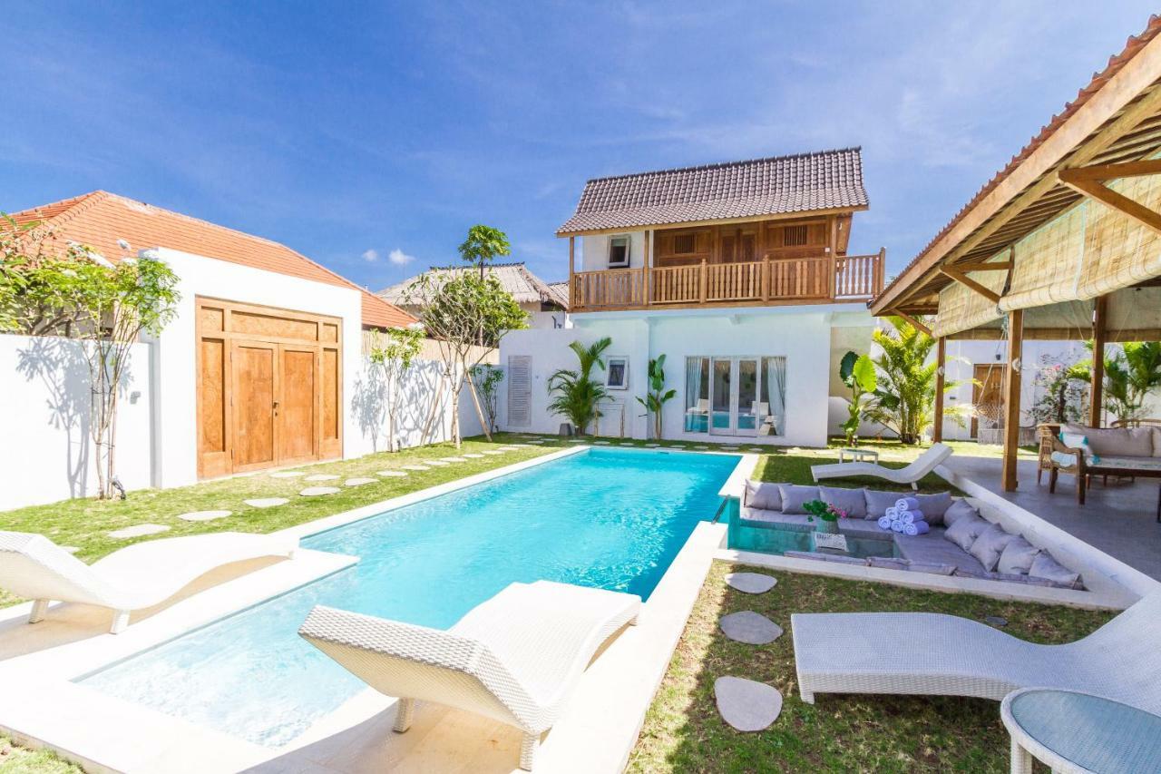Villa Opaline Seminyak Esterno foto